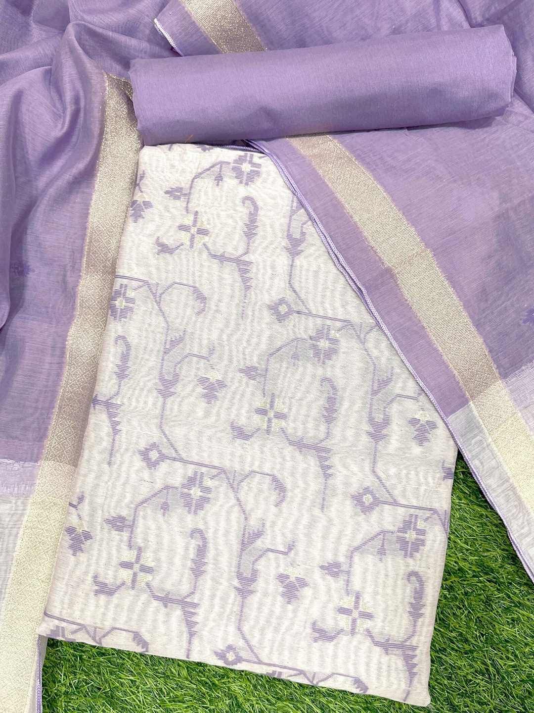 

ZARIMO Linen Unstitched Dress Material, Lavender