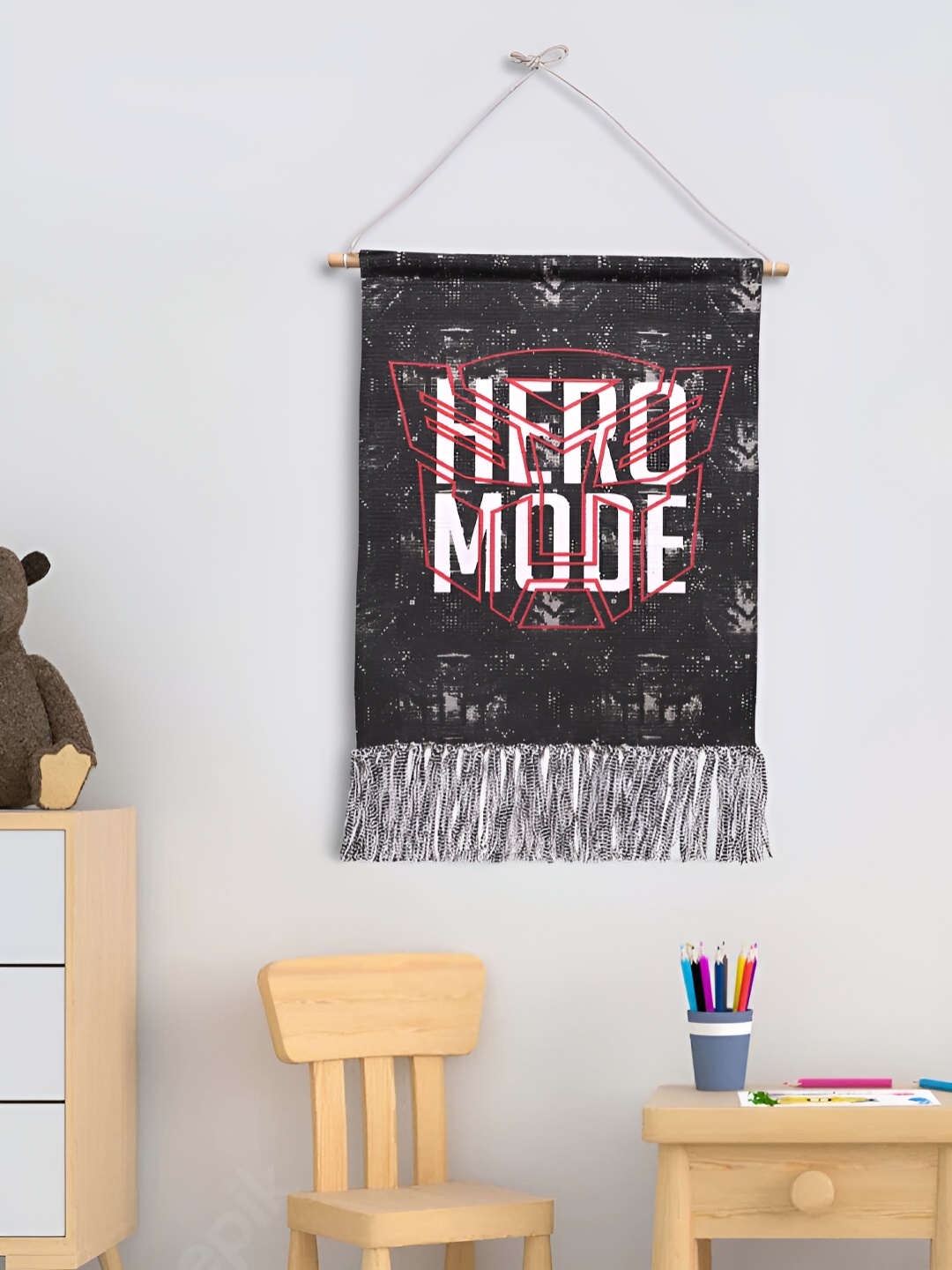 

Saral Home Black & White Printed Wall Hanging Decor