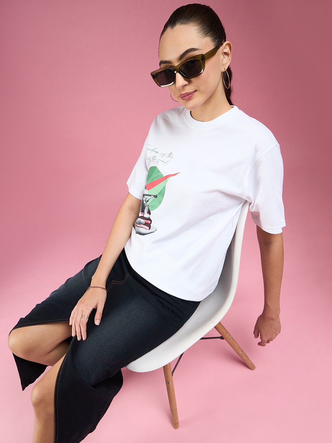 

DressBerry Graphic Printed Pure Cotton Drop-Shoulder Sleeves T-shirt, White