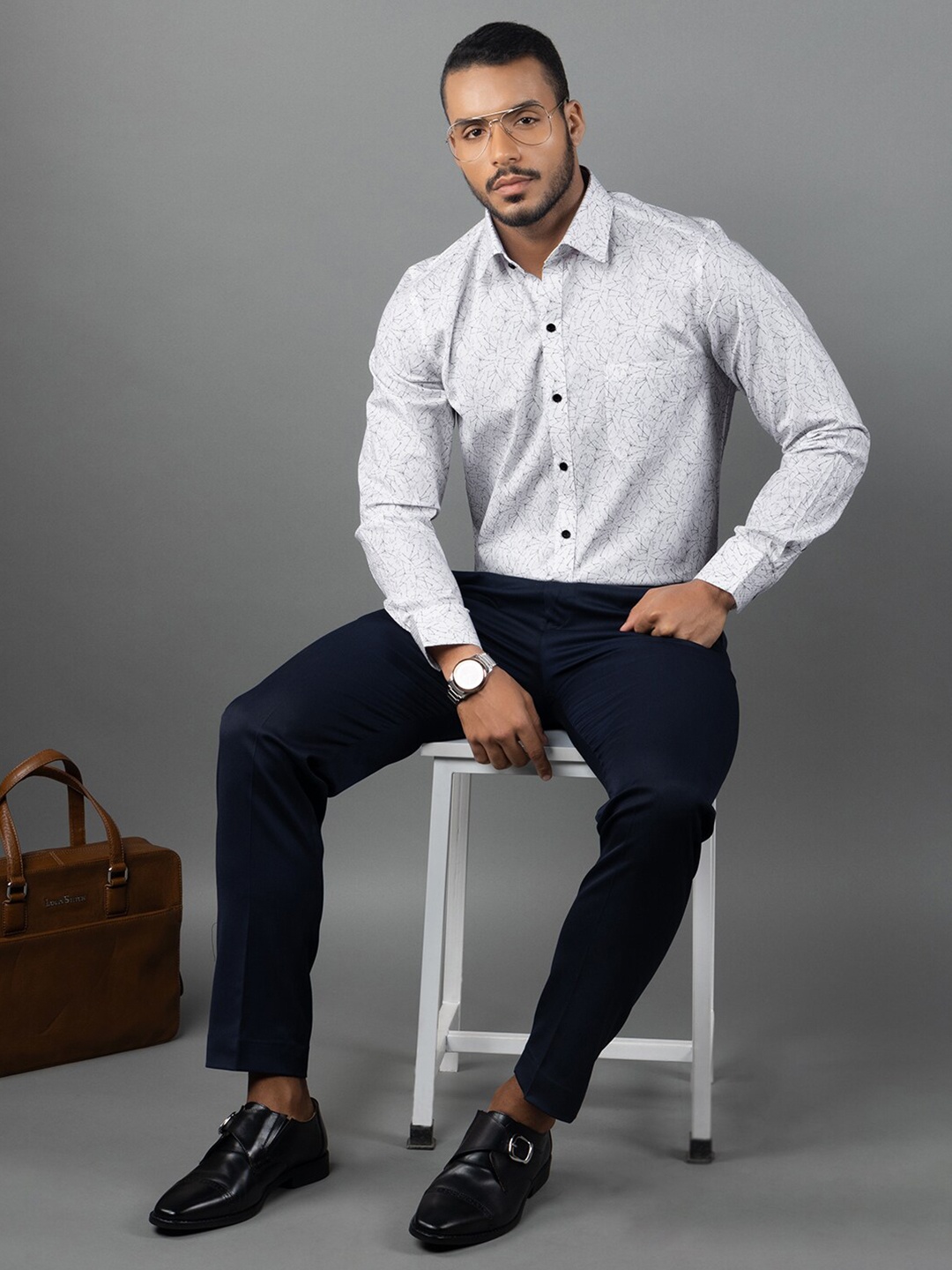 

LOUIS STITCH Abstract Printed Comfort Cotton Opaque Formal Shirt, White