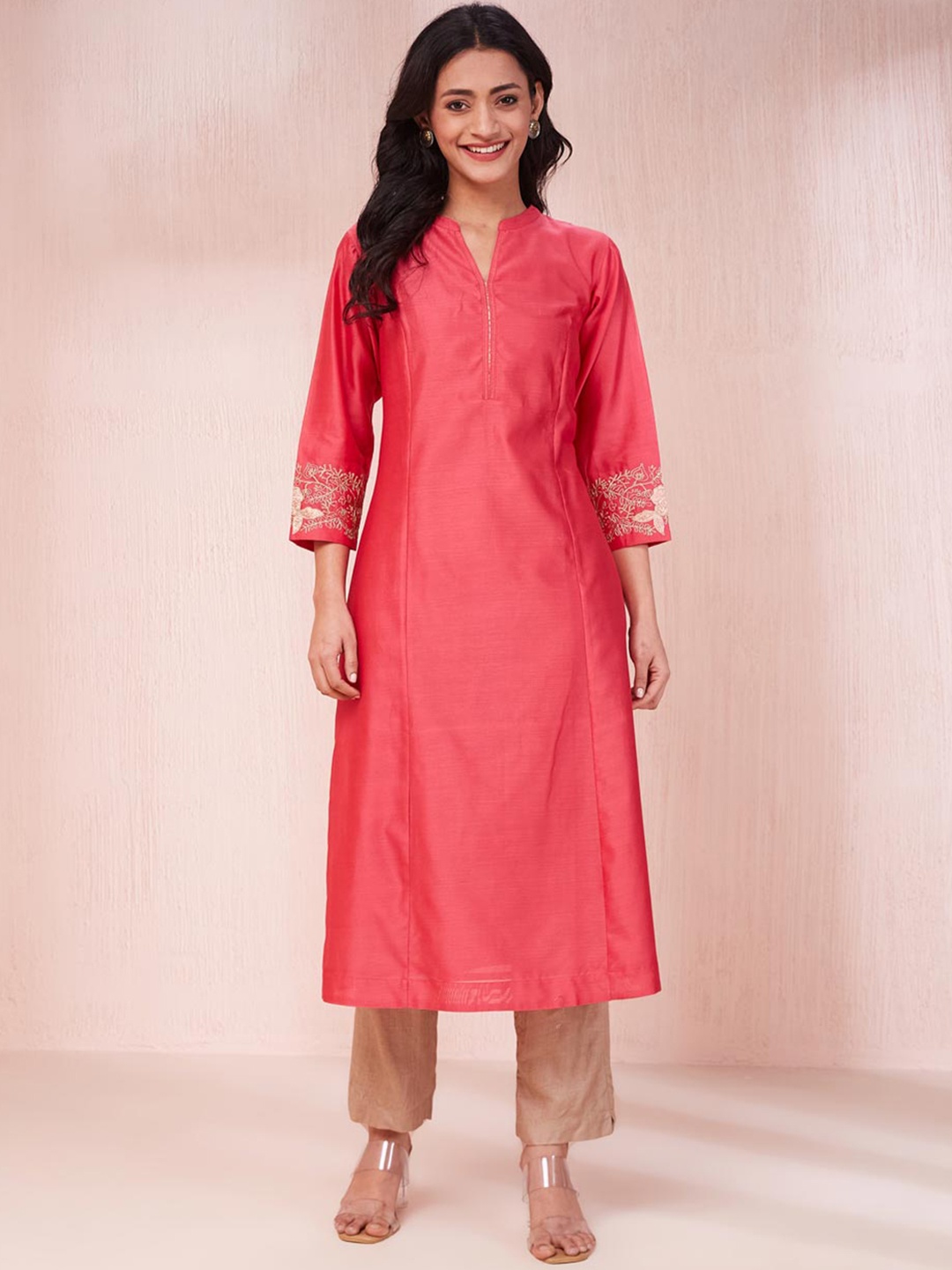 

Fabindia Band Collar Embroidered Cotton Silk Kurta, Pink