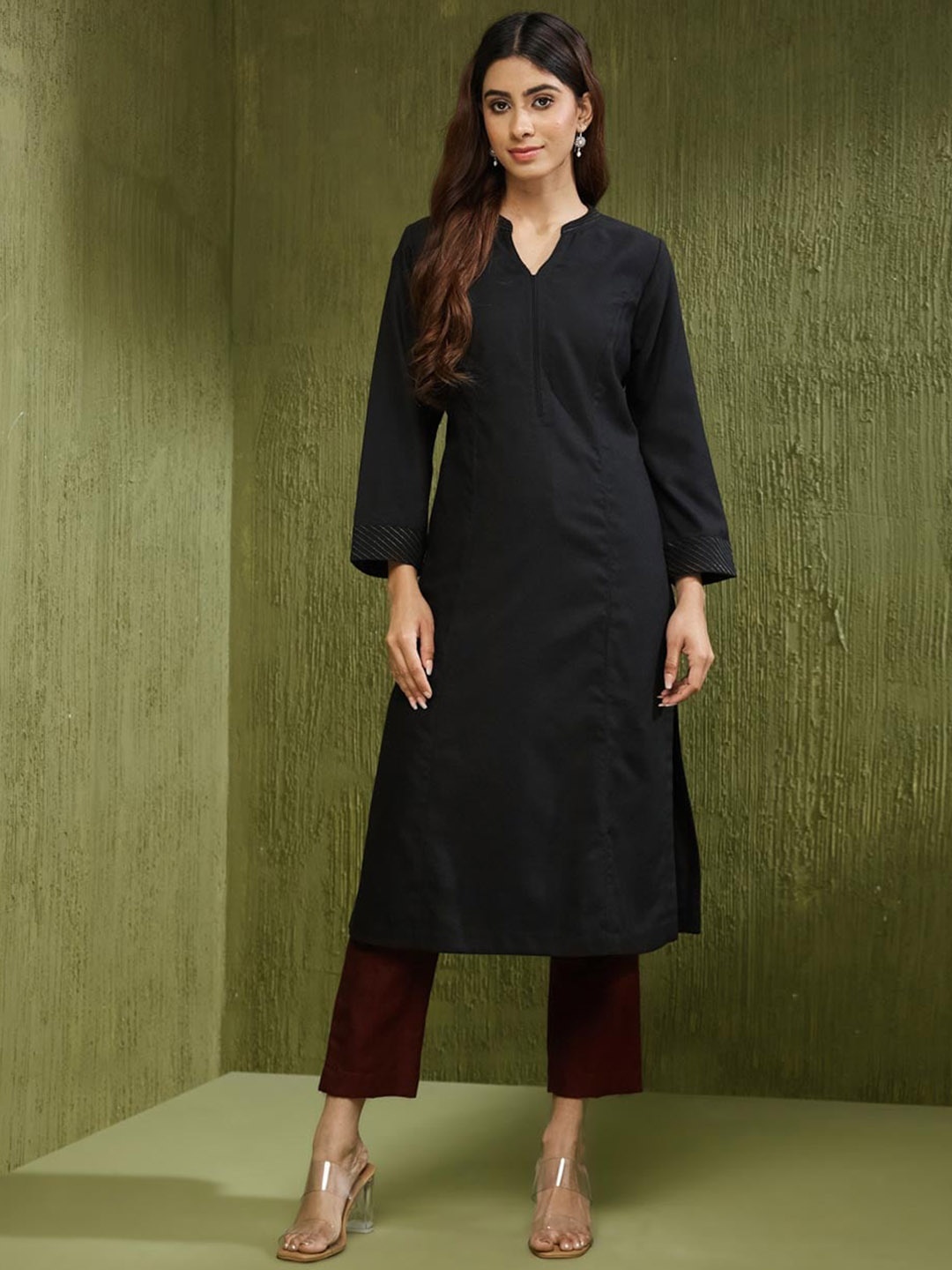 

Fabindia Band Collar Woollen Straight Kurta, Black