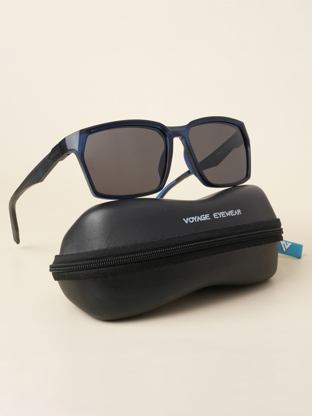 

Voyage Unisex Square Sunglasses with Polarised and UV Protected Lens 58694PMG5287, Black