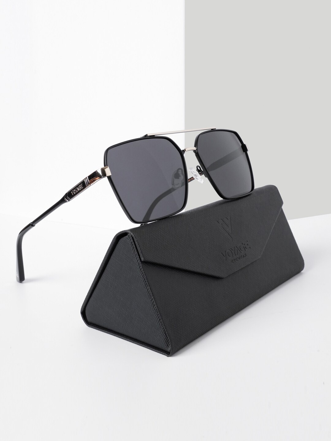 

Voyage Unisex Wayfarer Sunglasses with Polarised and UV Protected Lens-VY221011PMG5304, Black
