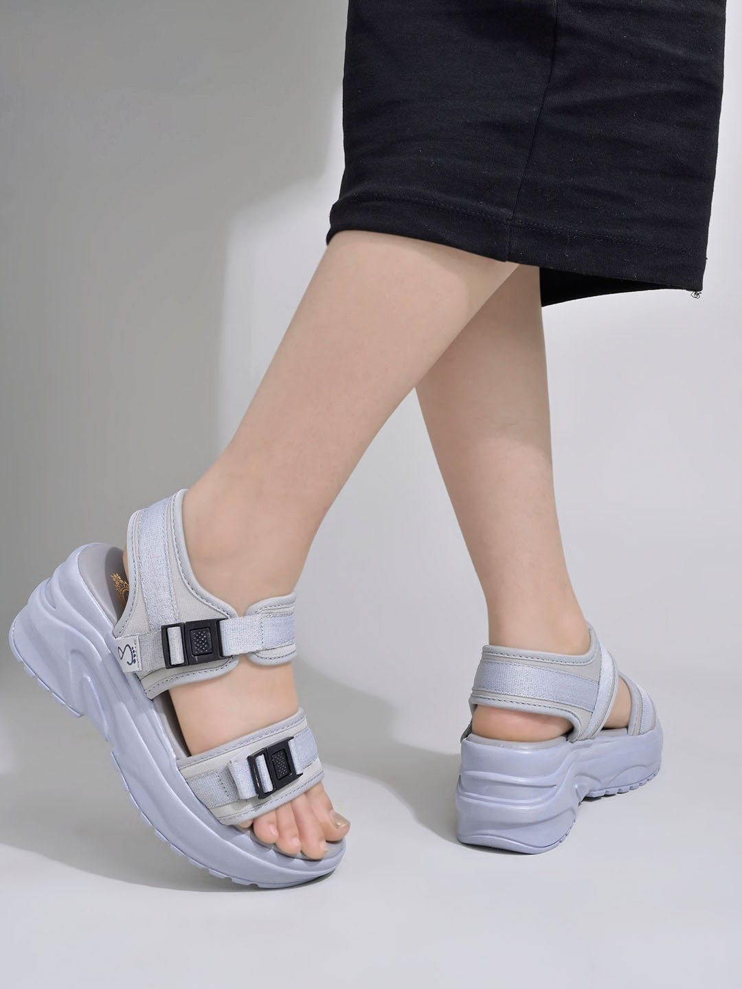 

Shoetopia Girls Open Toe Comfort Heels, Grey