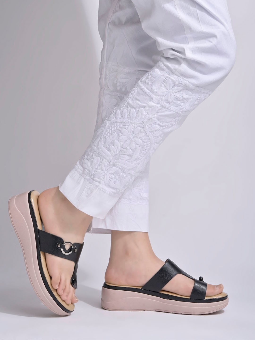 

Shoetopia Girls Open Toe Flatform Heels, Black