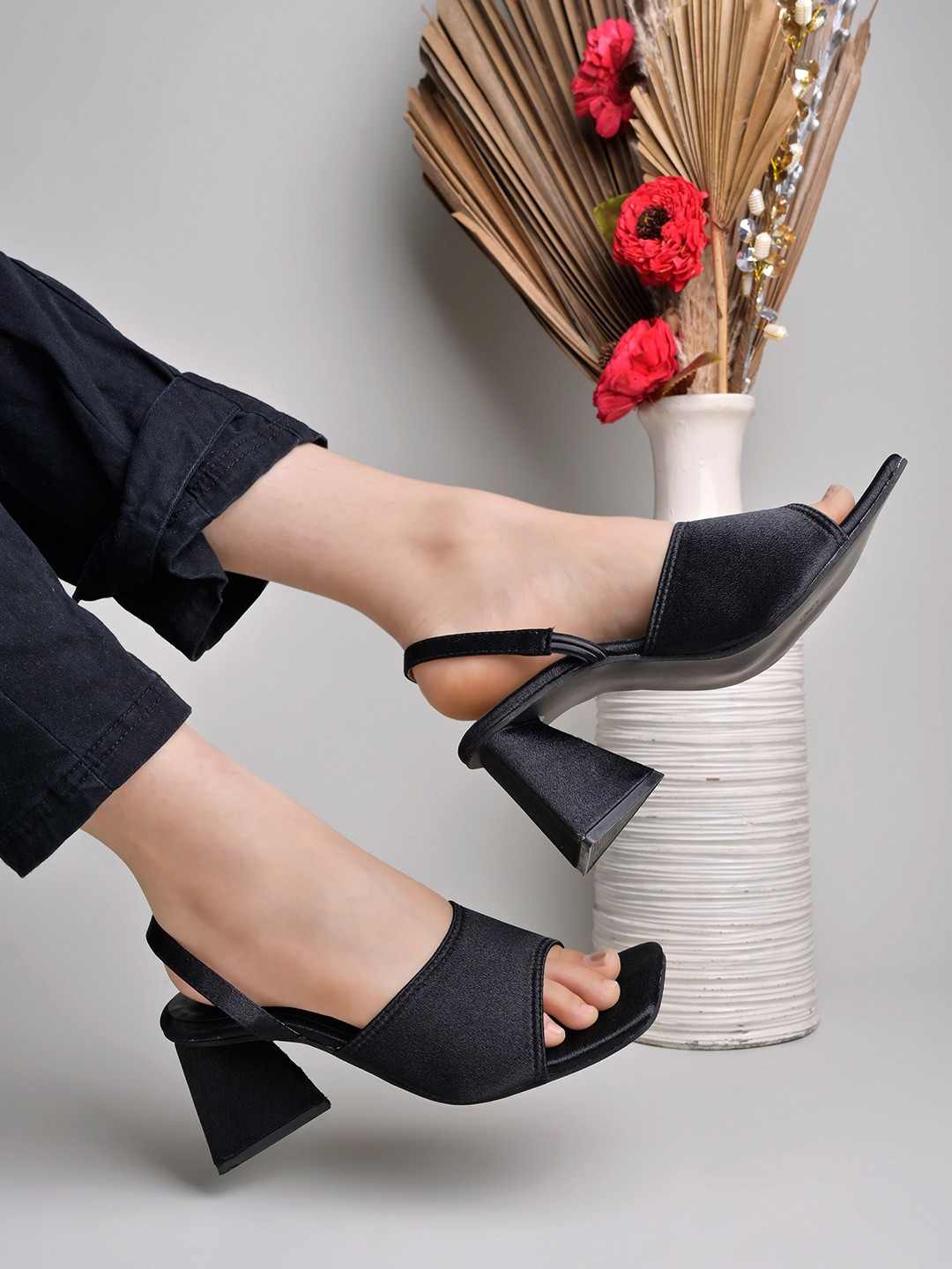 

Shoetopia Girls Open Toe Block Heels, Black