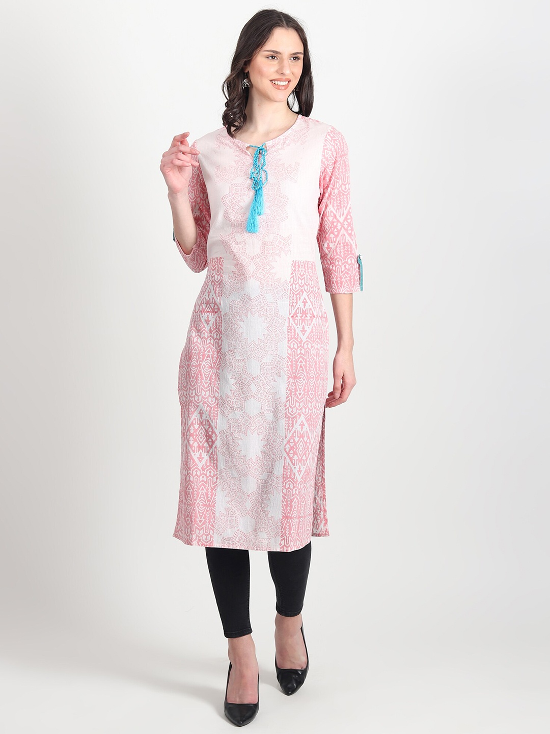 

Art Avenue Geometric Printed Cotton Kurta, Pink