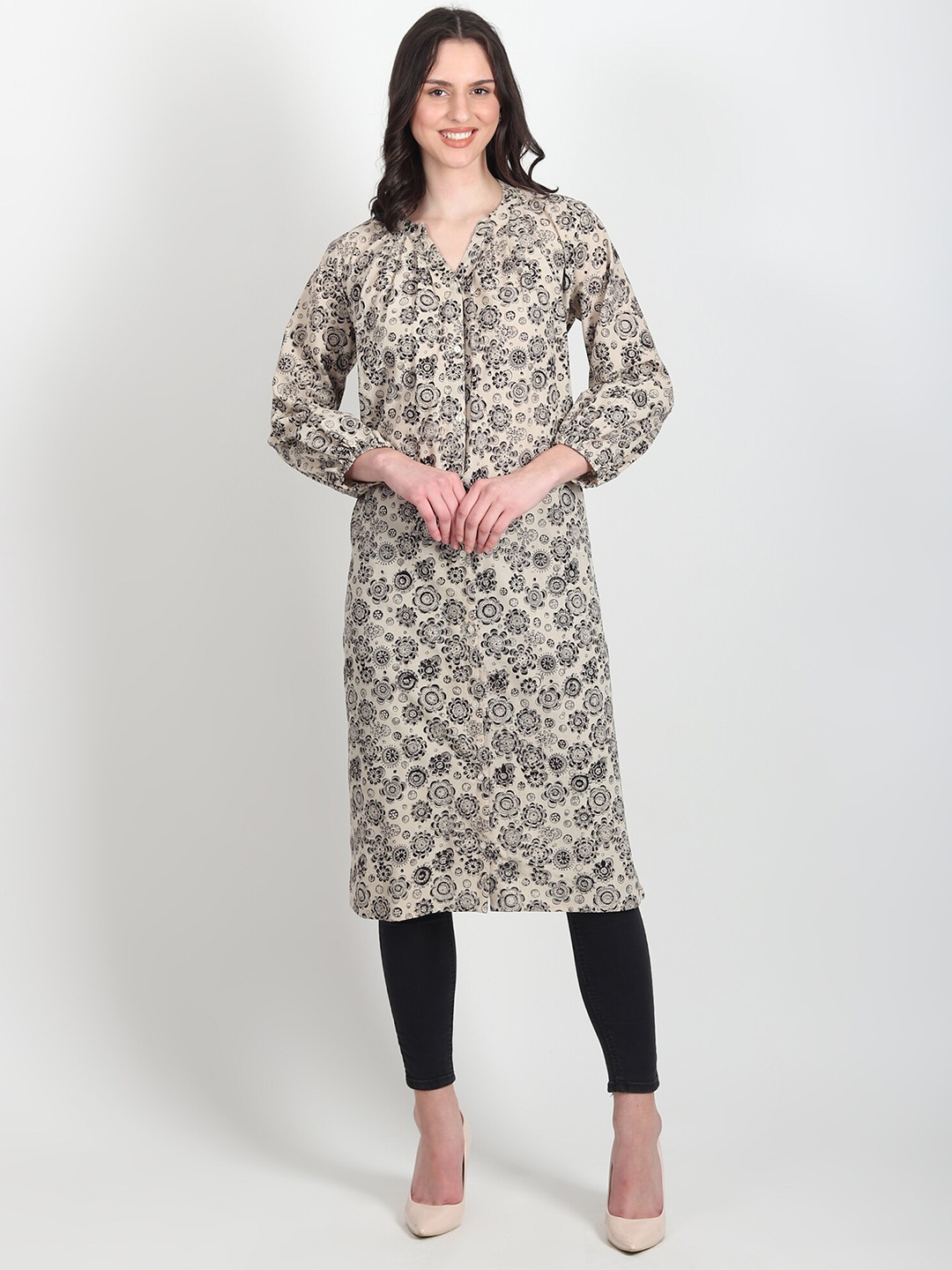 

Art Avenue Floral Printed Cotton Straight Kurta, Black