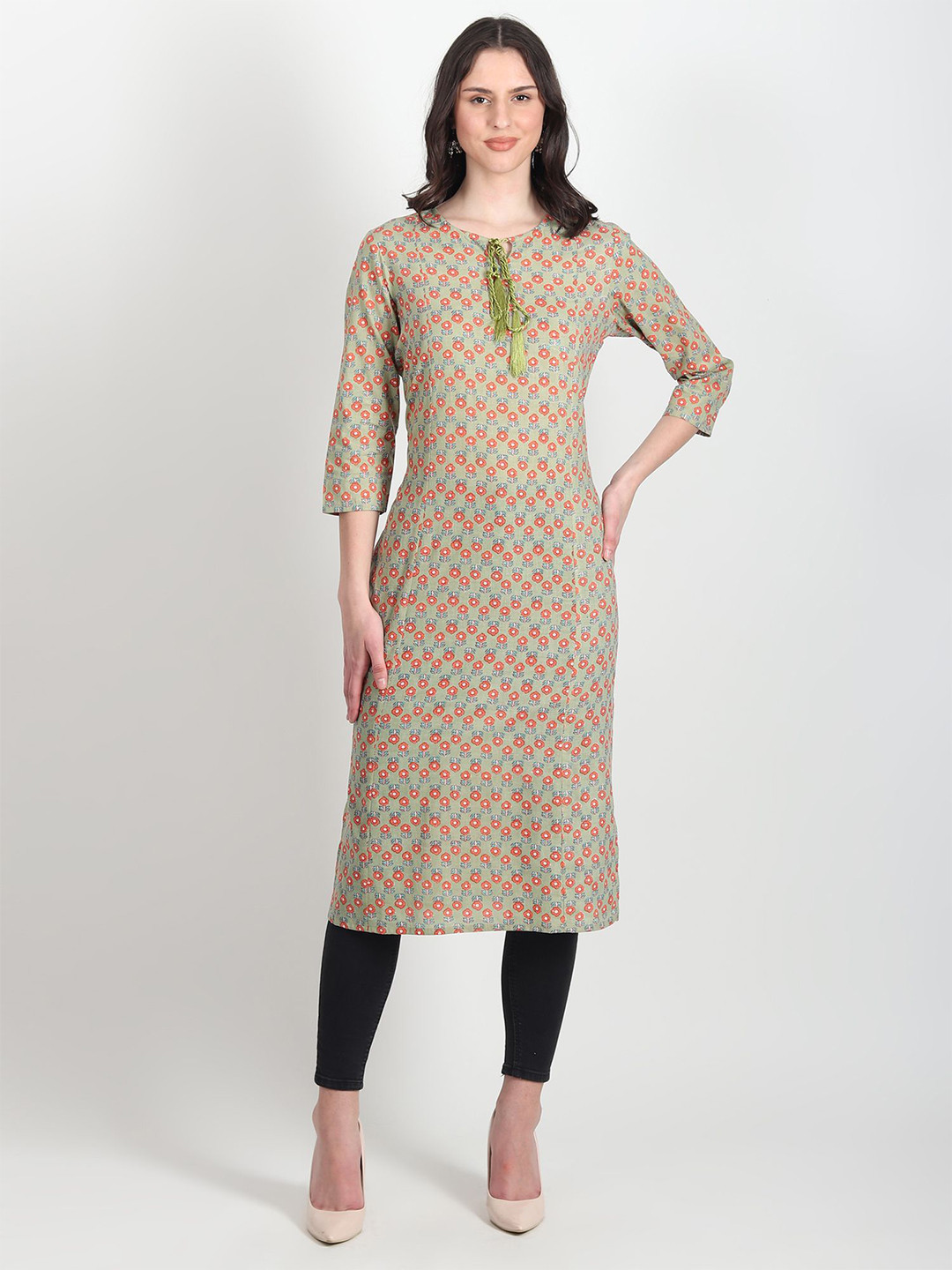 

Art Avenue Floral Printed Tie-Up Neck Pure Cotton Straight Kurta, Green