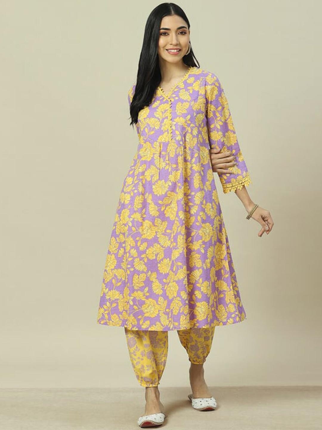 

Rangriti Floral Printed Pure Cotton Straight Kurta with Salwar, Lavender
