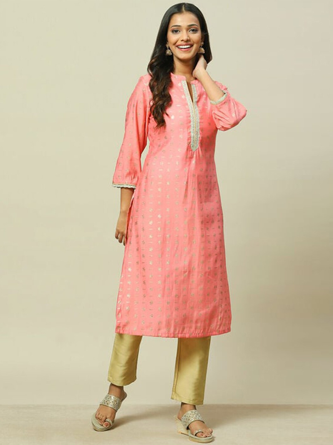 

Rangriti Plus Size Floral Printed Mandarin Collar Straight Kurta, Pink