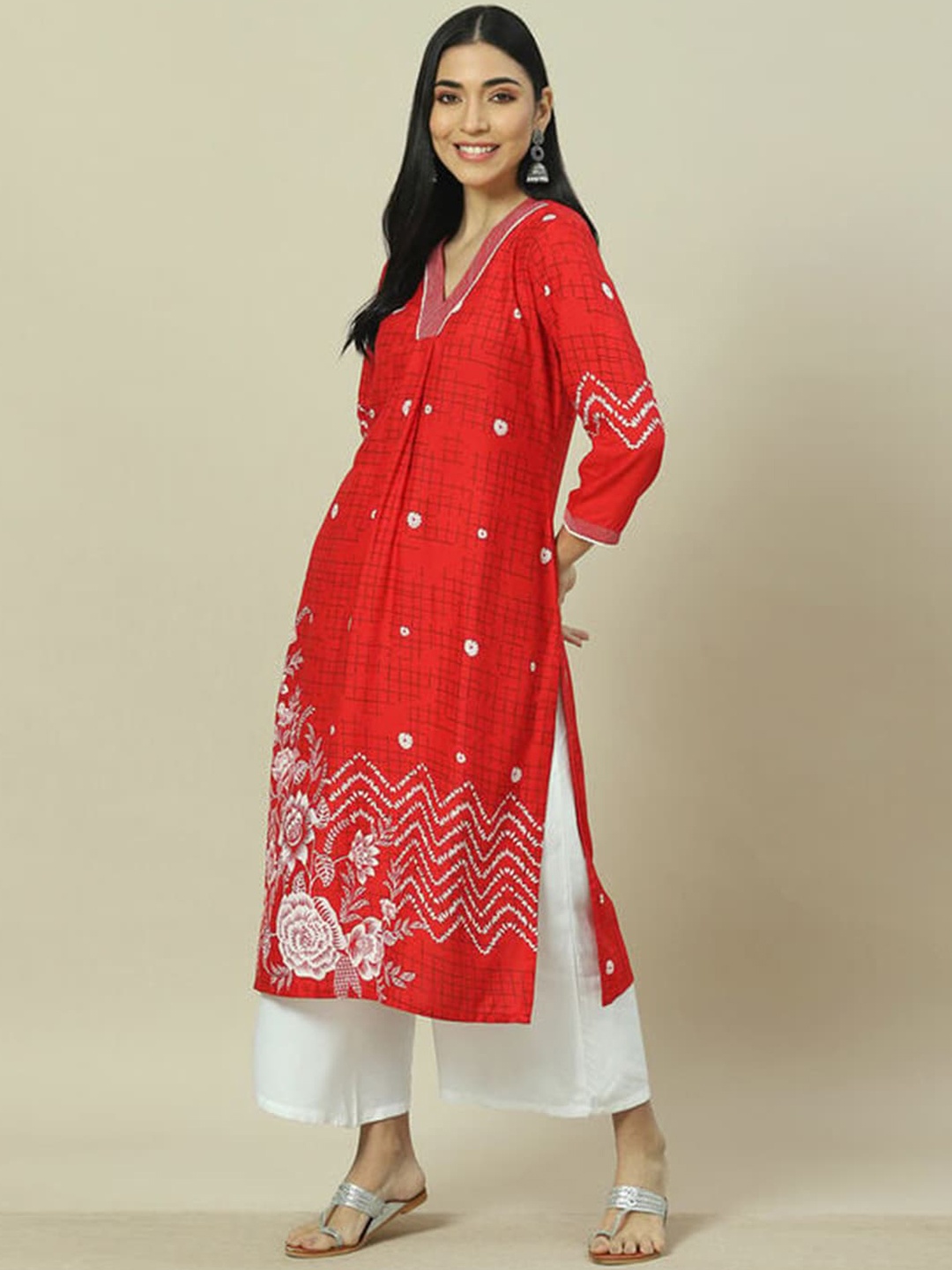 

Rangriti V Neck Printed Straight Kurta, Red