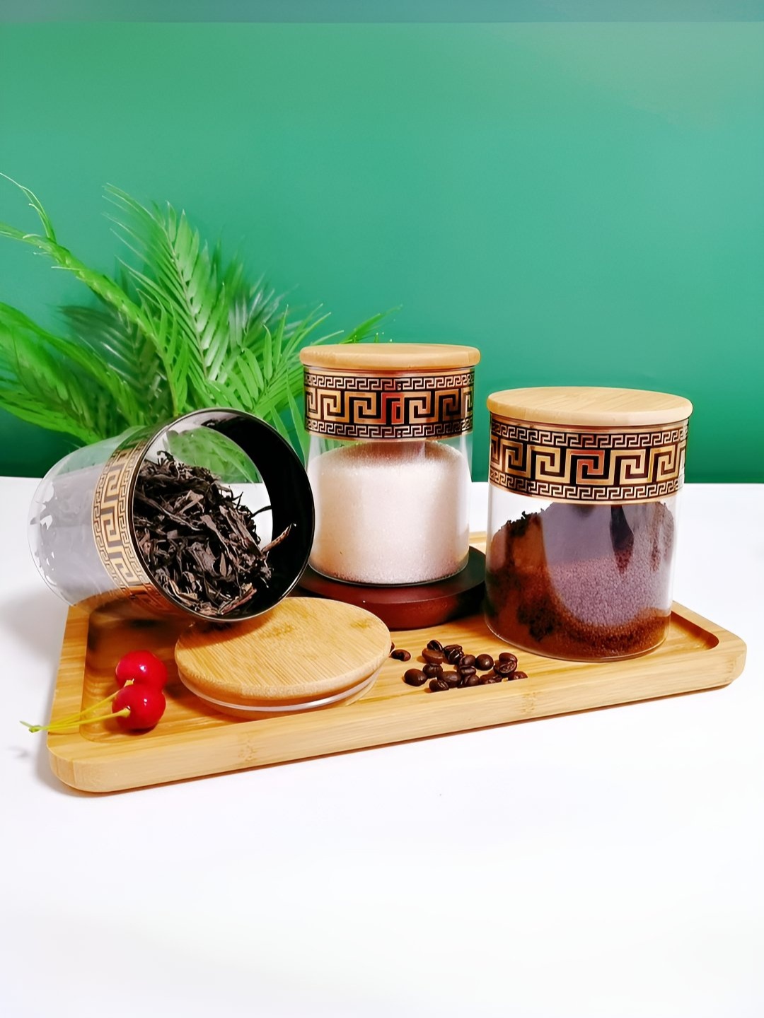 

USHA SHRIRAM Transparent & Brown 3 Pieces Microwave Safe Jars With Tray 850 ml Each