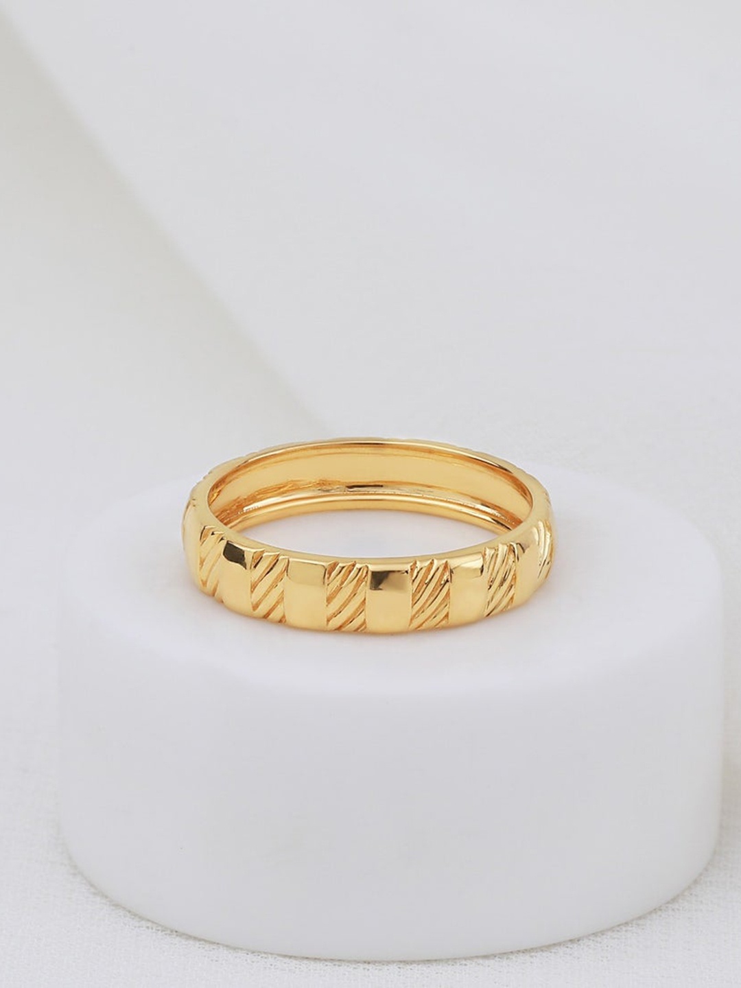 

CANDERE A KALYAN JEWELLERS COMPANY BIS Hallmark Men 18KT (750) Gold Band Ring-3.13 gm