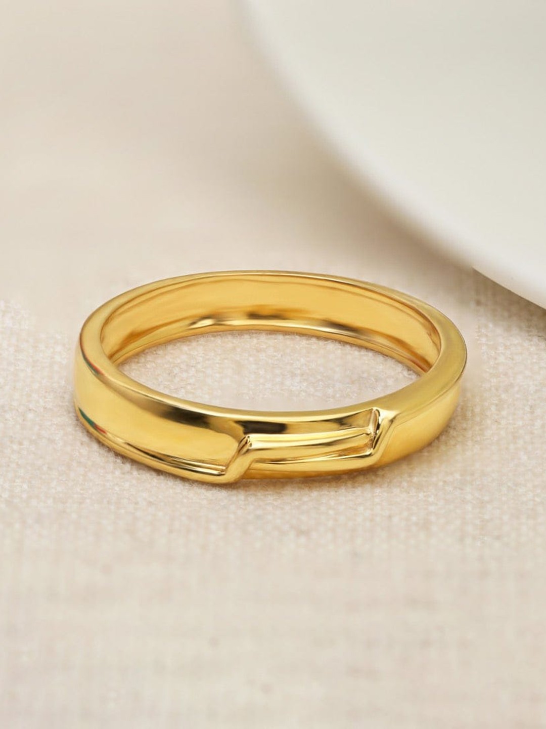

CANDERE A KALYAN JEWELLERS COMPANY Men 18KT (750) Gold Finger Ring-3.28gm