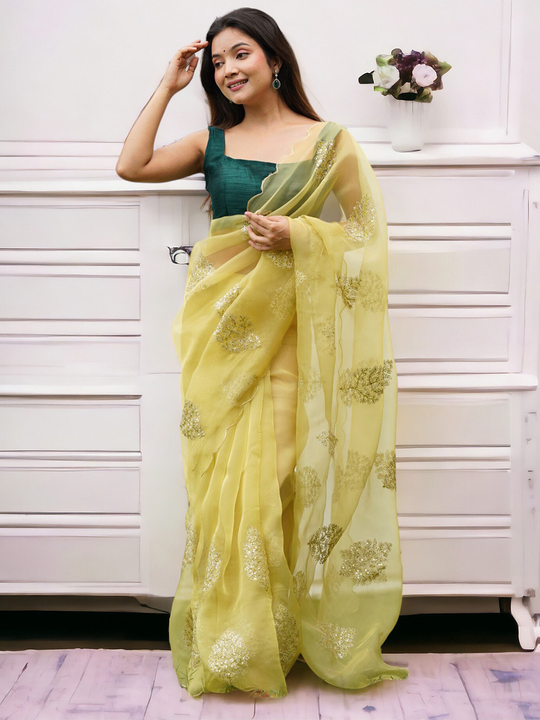 

Vastrasky Global Ethnic Motifs Embroidered Organza Saree, Yellow