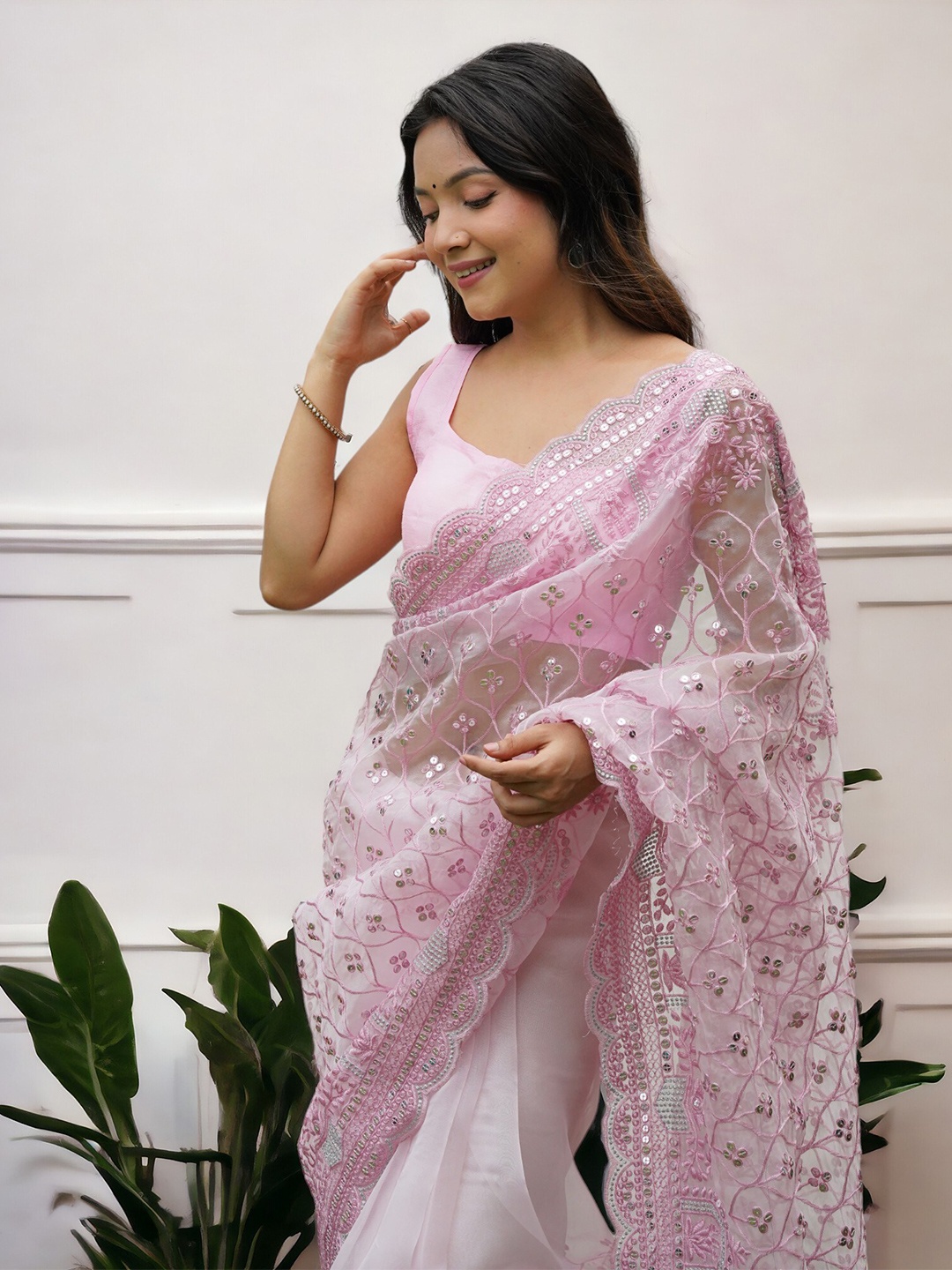 

Vastrasky Global Ethnic Motifs Sequinned Organza Designer Saree, Pink