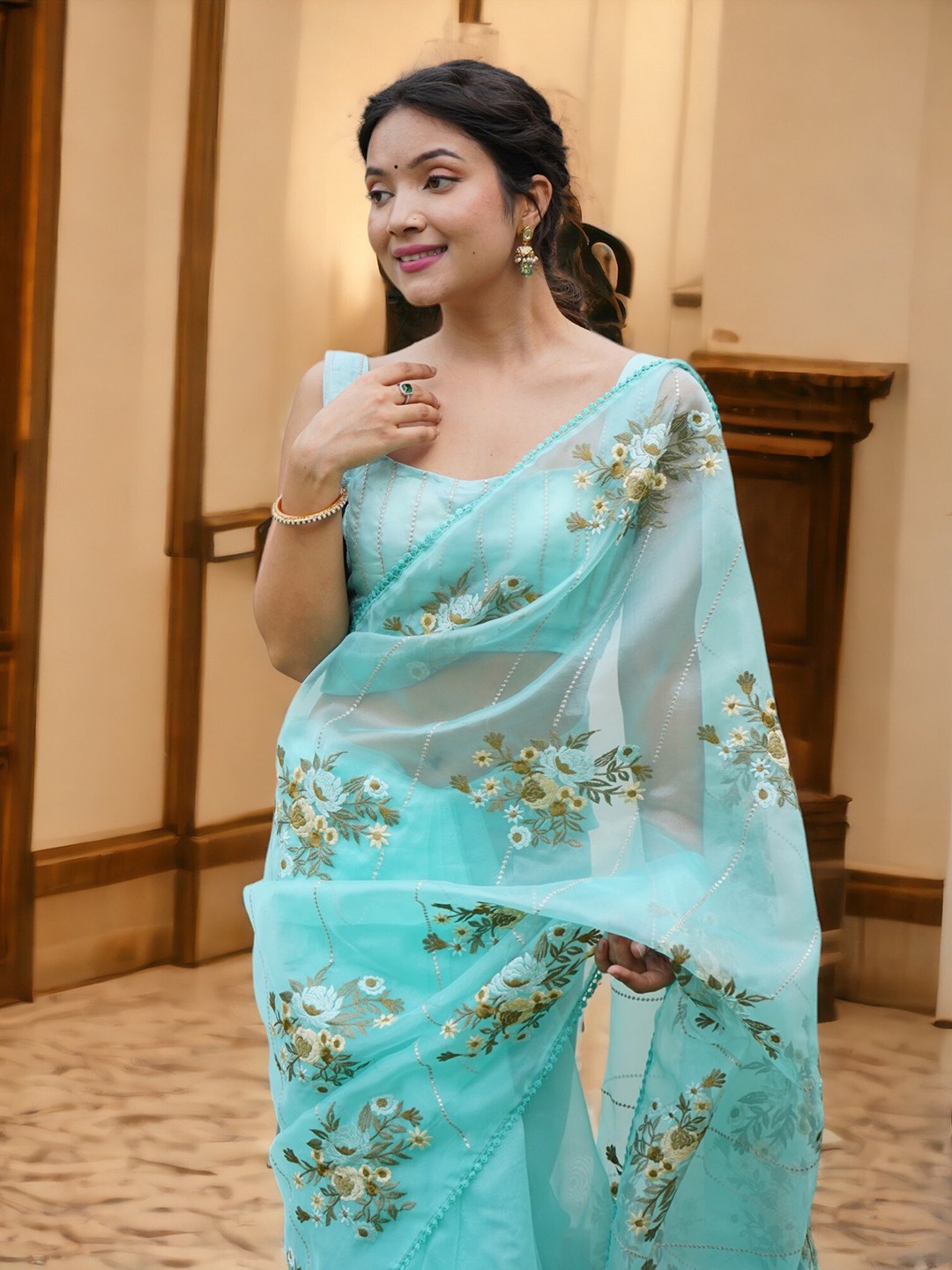 

Vastrasky Global Floral Beads and Stones Organza Saree, Blue