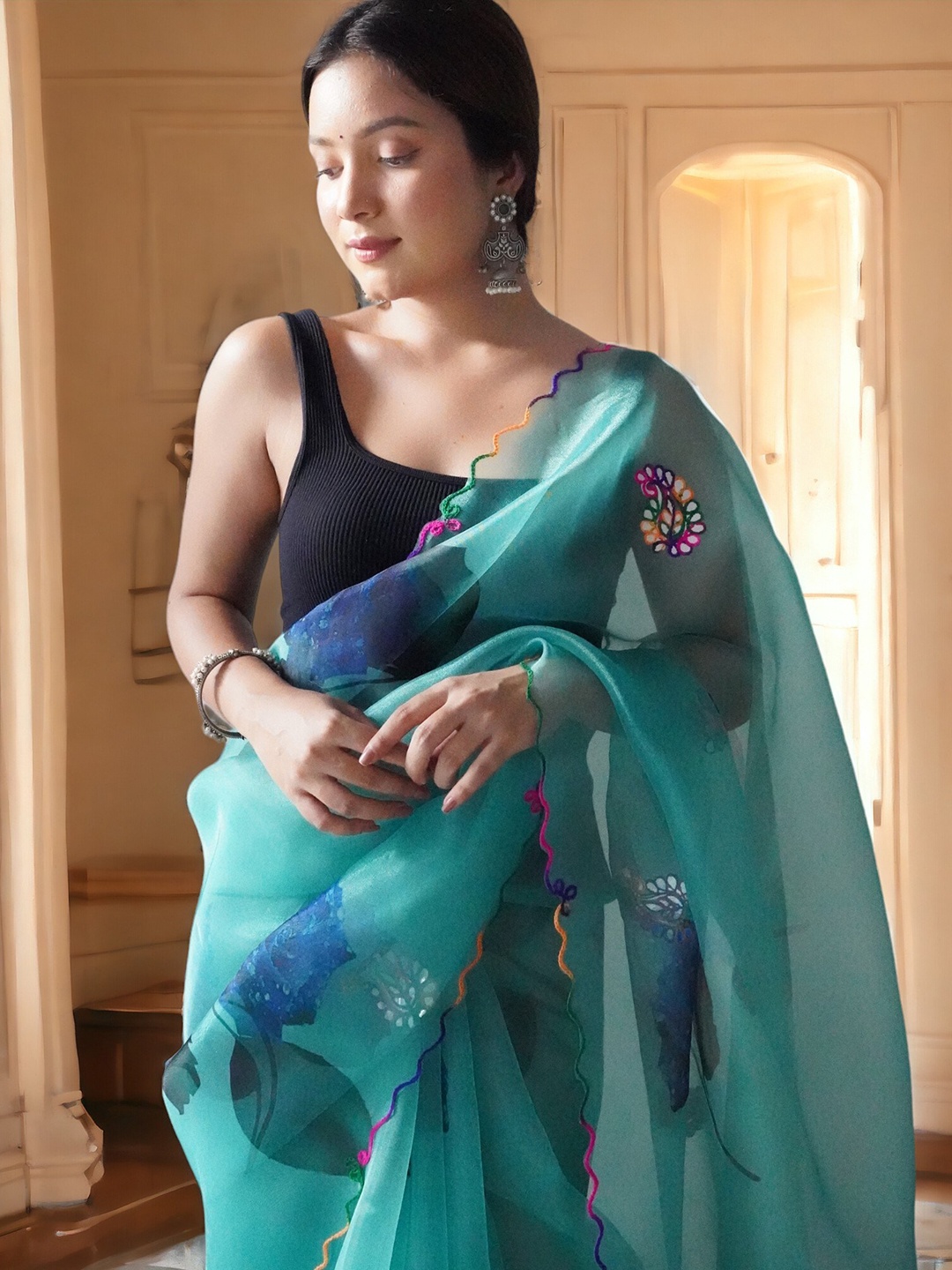 

Vastrasky Global Paisley Mirror Work Organza Saree, Blue