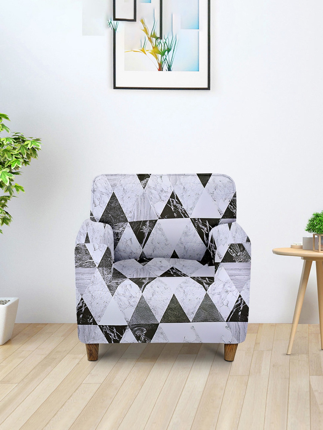 

Aura White & Black Printed Single Seater Sofa Cover With Arms