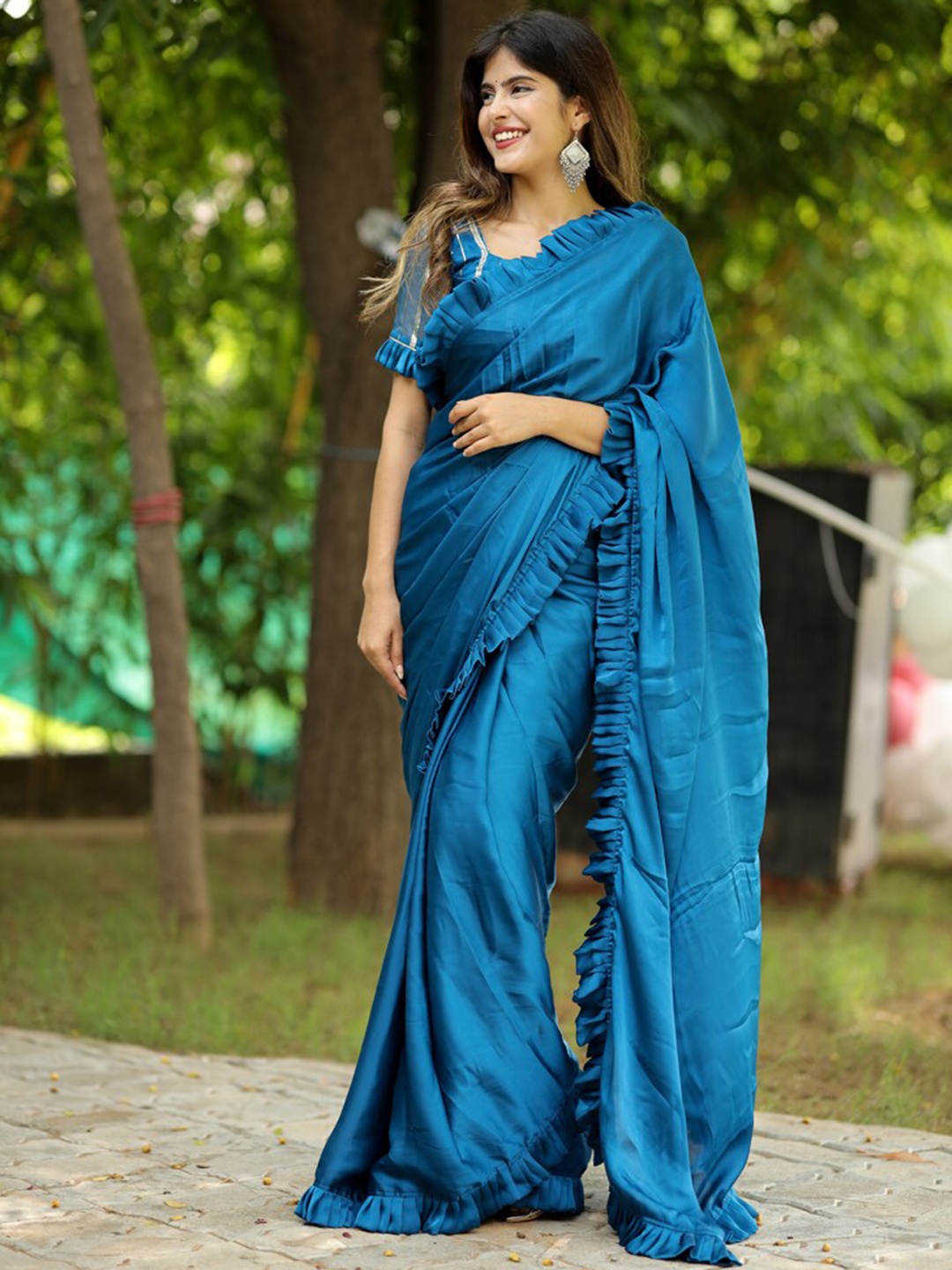 

DiraByDimple Satin Saree, Blue