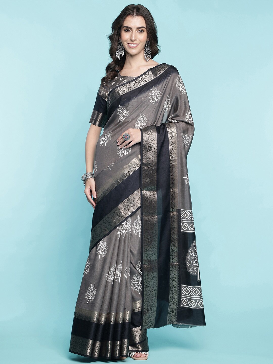 

Ishin Floral Zari Silk Blend Saree, Blue