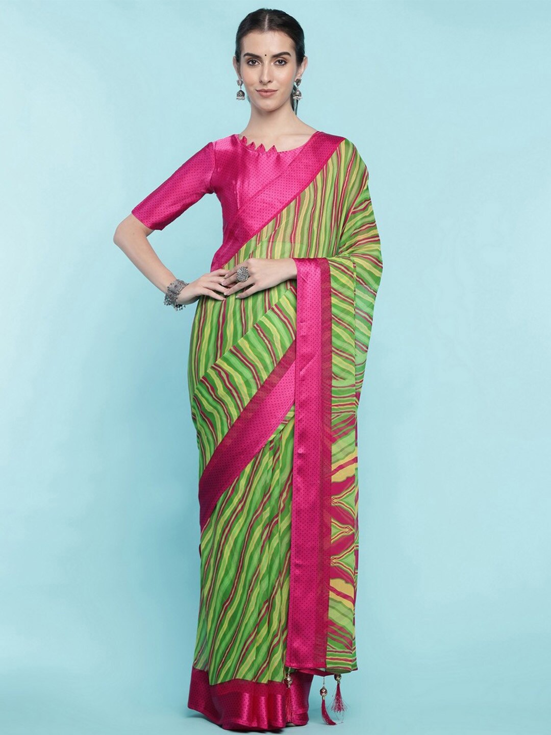 

Ishin Striped Poly Chiffon Saree, Green