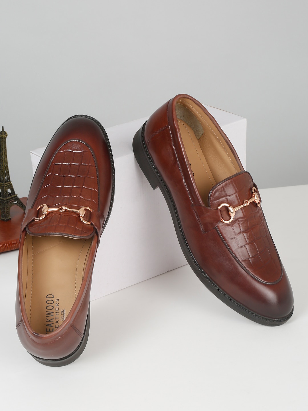 

Teakwood Leathers Men Textured Leather Loafers, Brown