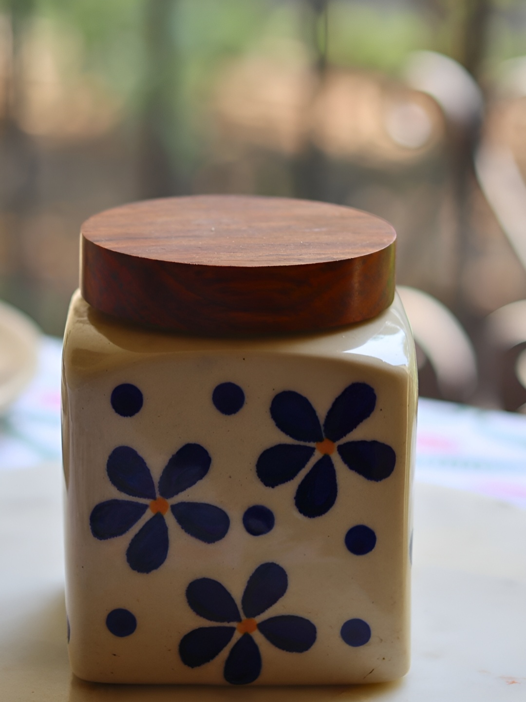 

WEAVING HOMES White & Blue Printed Ceramic Container 320 ml