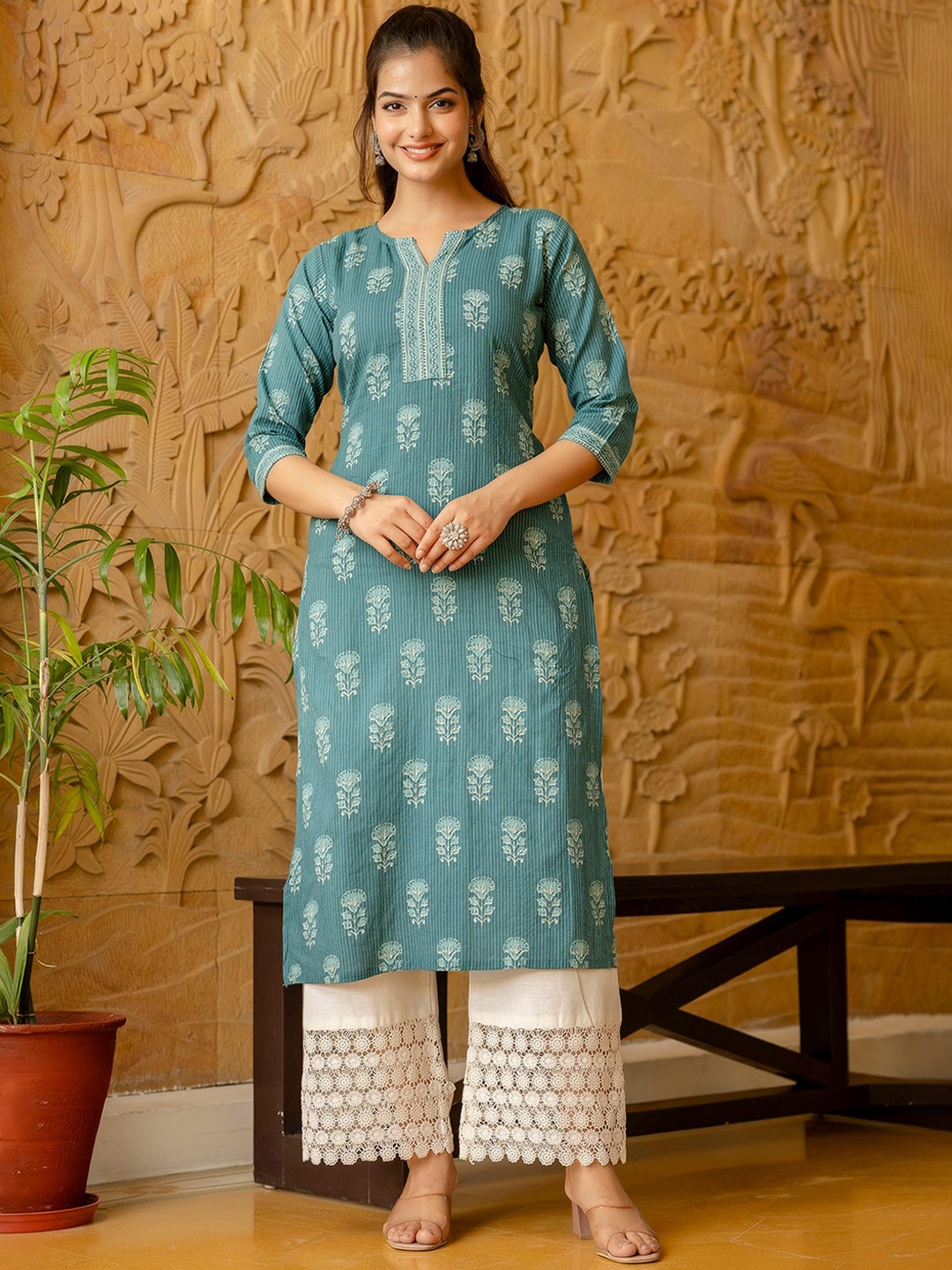 

Nayo Notch Neck Ethnic Motifs Printed Cotton Straight Kurta, Turquoise blue