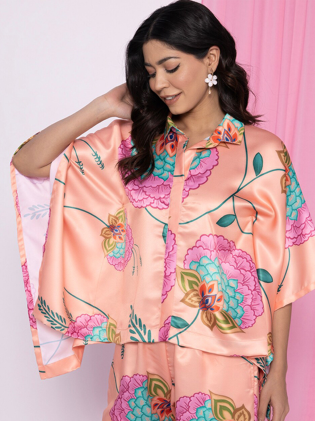 

LetsDressUp Floral Print Kimono Sleeve Satin Kaftan Top, Peach