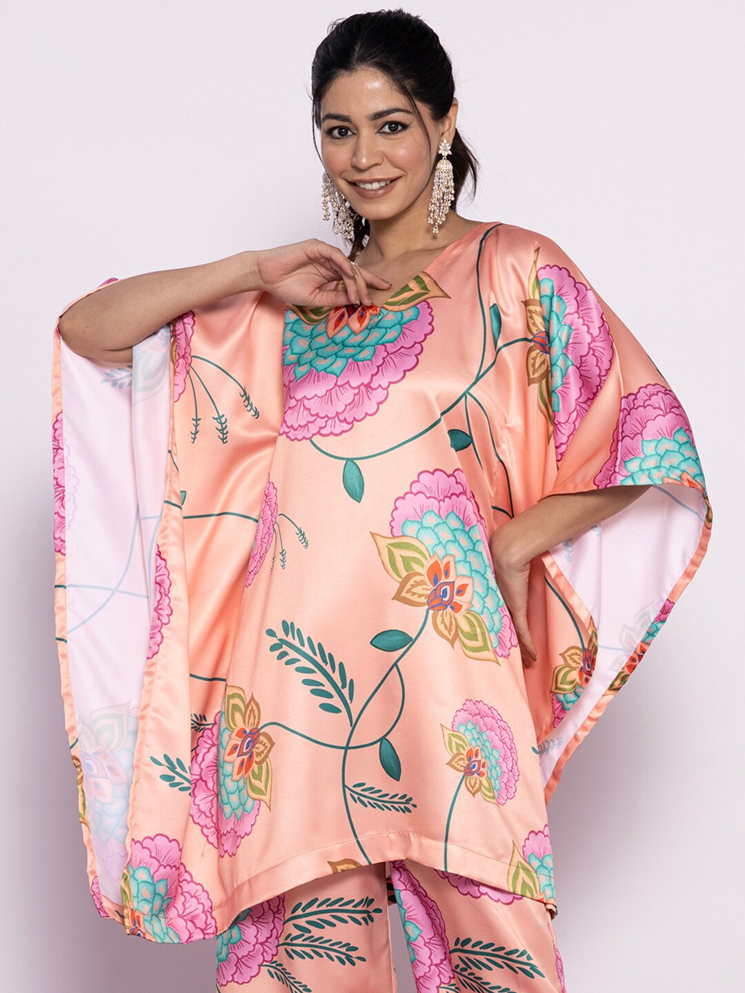 

LetsDressUp Floral Printed V-Neck Extended Sleeves Kaftan Kurti, Peach