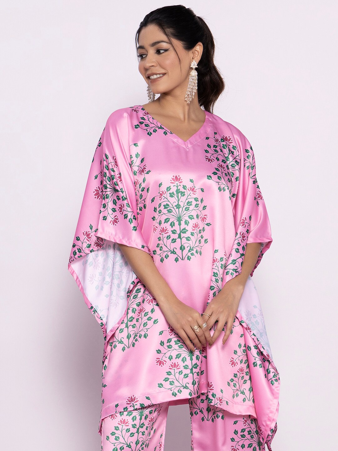 

LetsDressUp Floral Printed V-Neck Extended Sleeves Kaftan Kurti, Pink