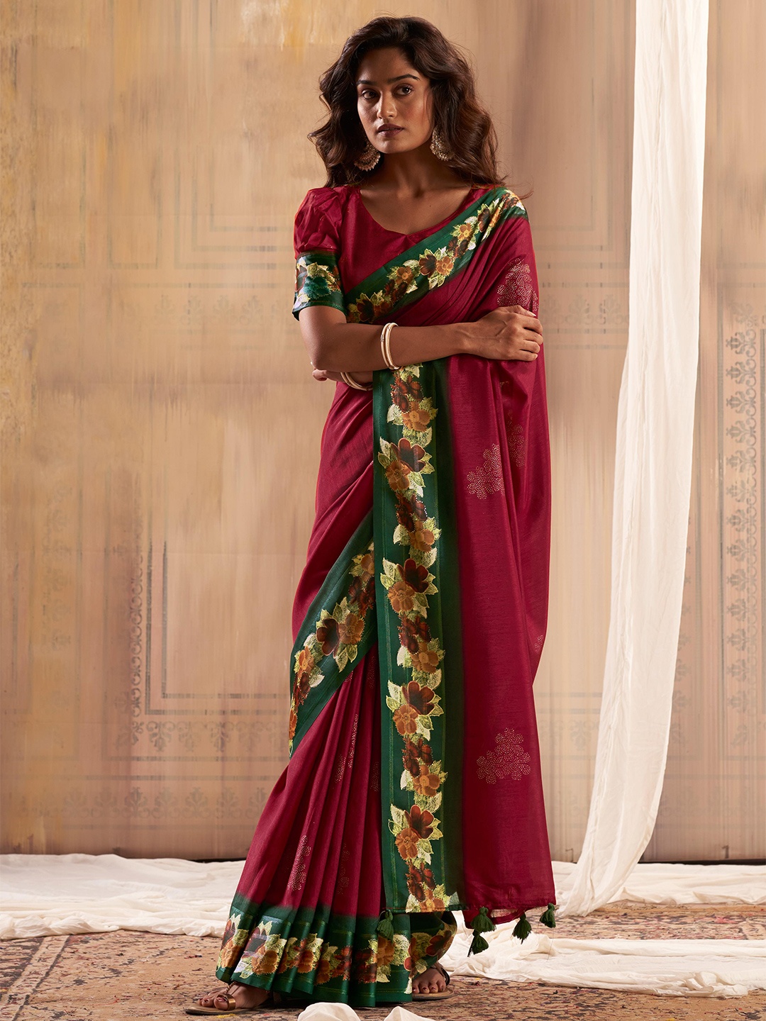 

Mitera Embellished Beads and Stones Saree, Maroon