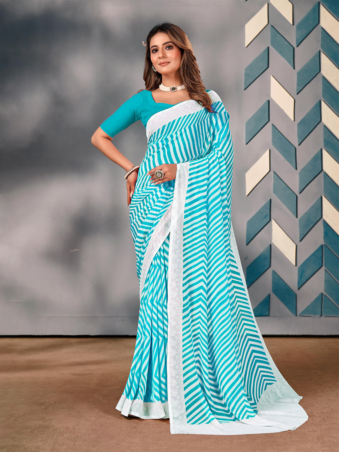 

Mitera Leheriya Pure Georgette Saree, Sea green