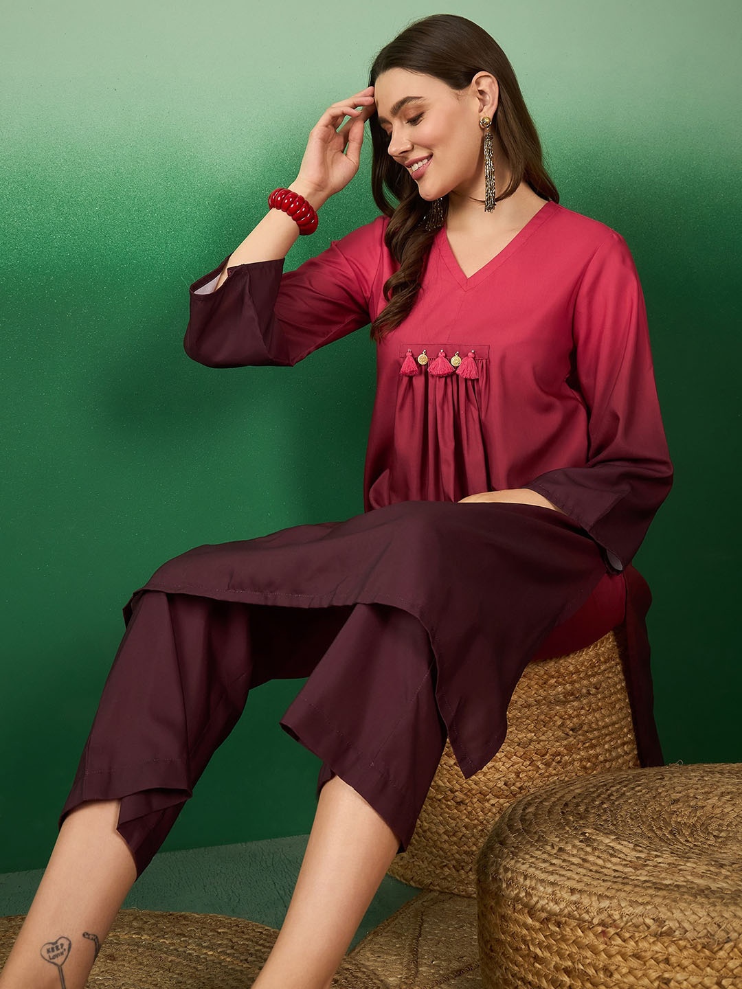 

Sangria Ombre Printed V-Neck Tunic With Palazzos, Red