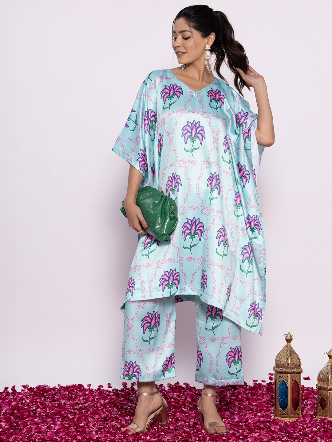 

LetsDressUp Floral Printed Kimono Sleeves Kaftan Kurta, Blue
