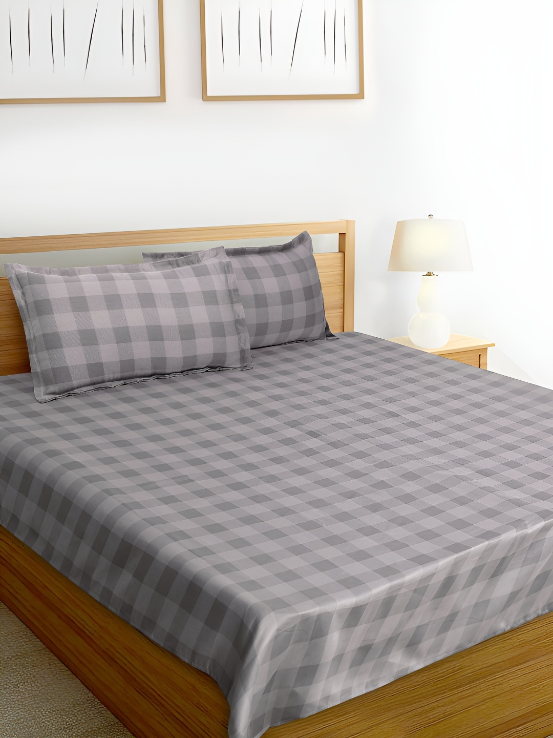 

HOME PLUS STUDIOS Grey Geometric 400 TC King Bedsheet With 2 Pillow Covers
