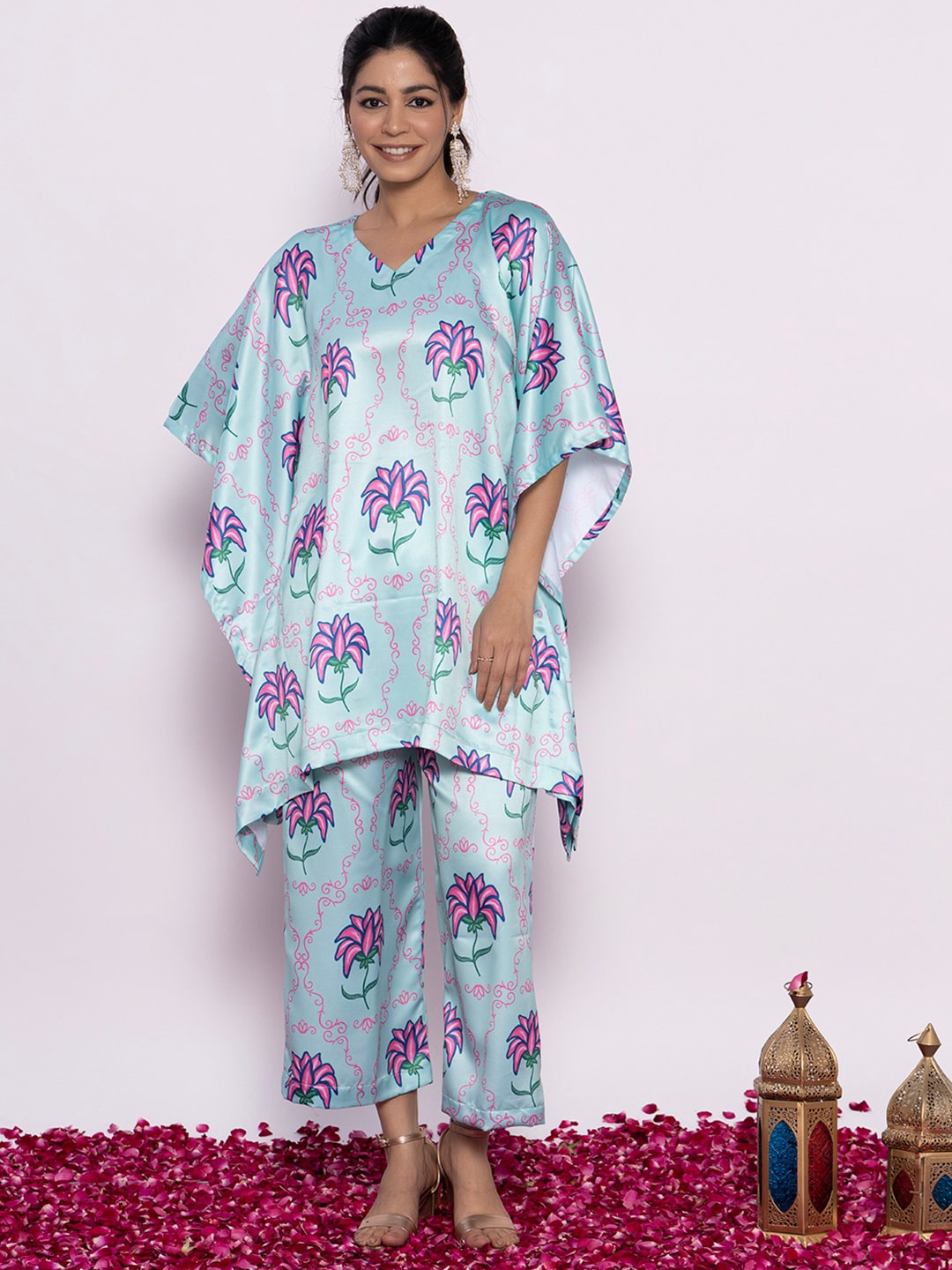 

LetsDressUp Floral Printed V-Neck kimono sleeves Casual Kaftan With Palazzos, Blue