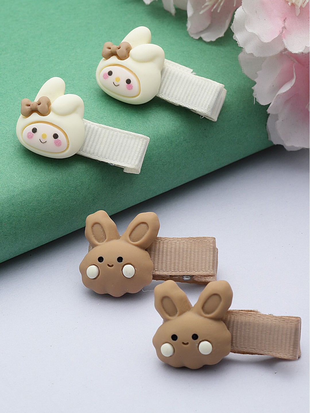 

Stoln Girls Set of 4 Bow Shaped Alligator Hair Clips, White