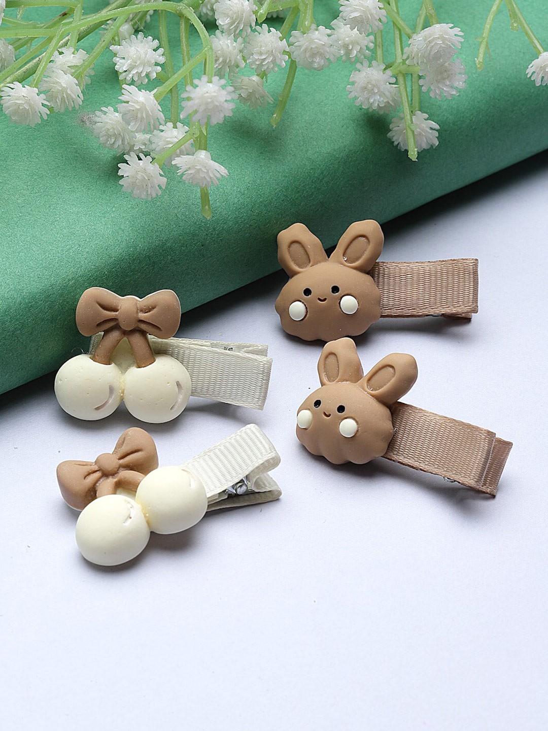 

Stoln Girls Set of 4 Bow Shaped Alligator Hair Clips, Brown