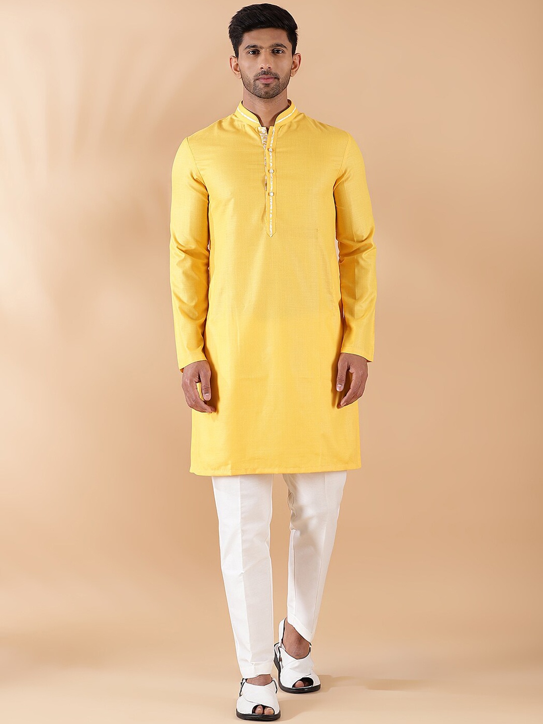 

THE KURTA COMPANY Mandarin Collar Cotton Kurta, Yellow