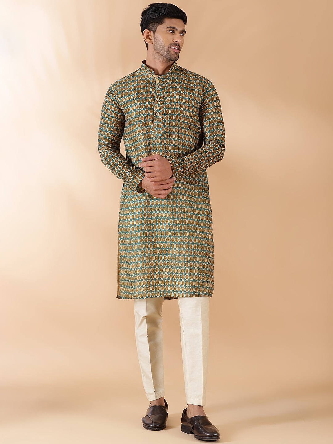 

THE KURTA COMPANY Ethnic Motifs Printed Mandarin Collar Long Sleeves Cotton Kurta, Olive