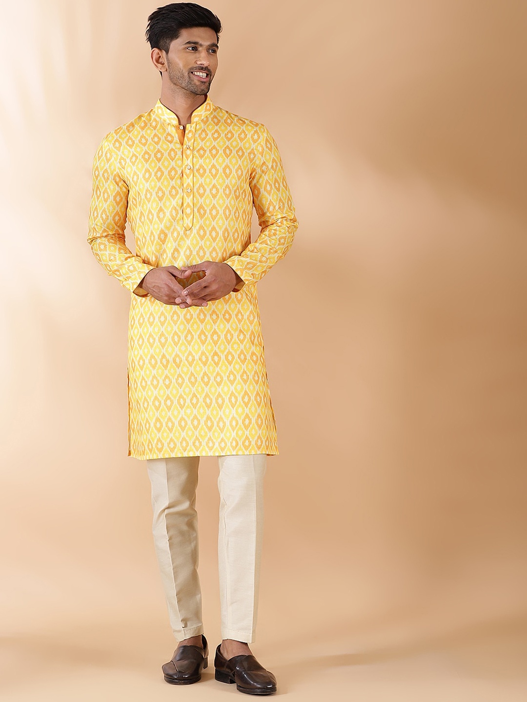 

THE KURTA COMPANY Ethnic Motifs Printed Mandarin Collar Long Sleeves Straight Kurta, Yellow