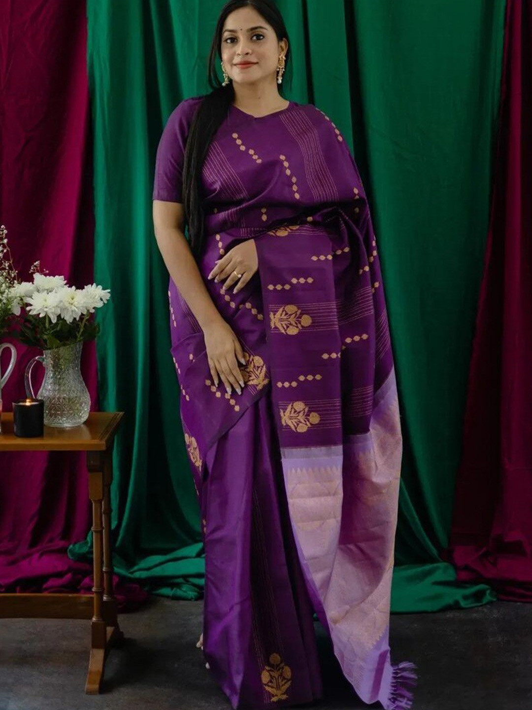 

ESOMIC EXPORT Woven Design Zari Art Silk Banarasi Saree, Purple
