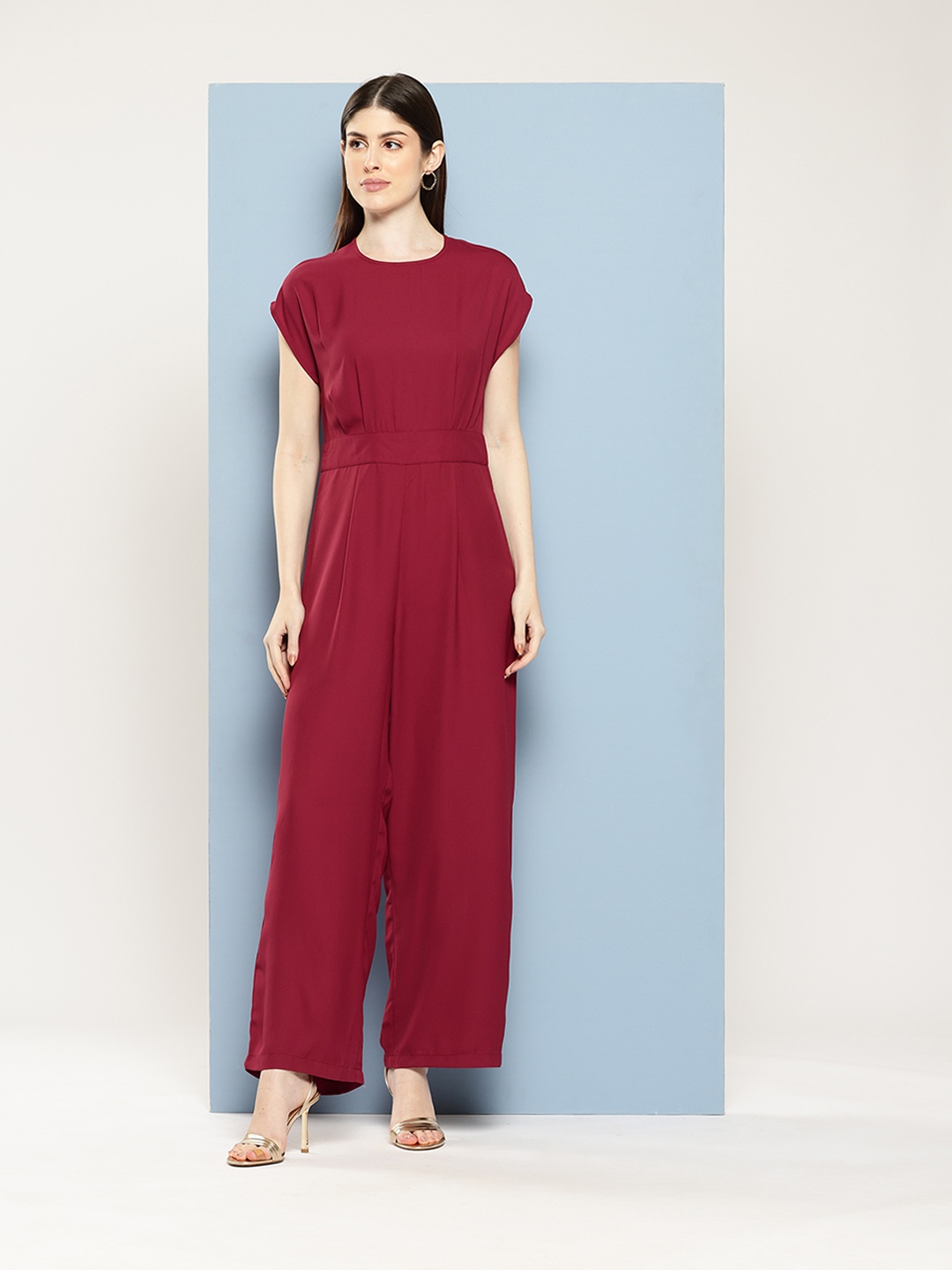 

Chemistry Extended Sleeves Basic Jumpsuit, Burgundy