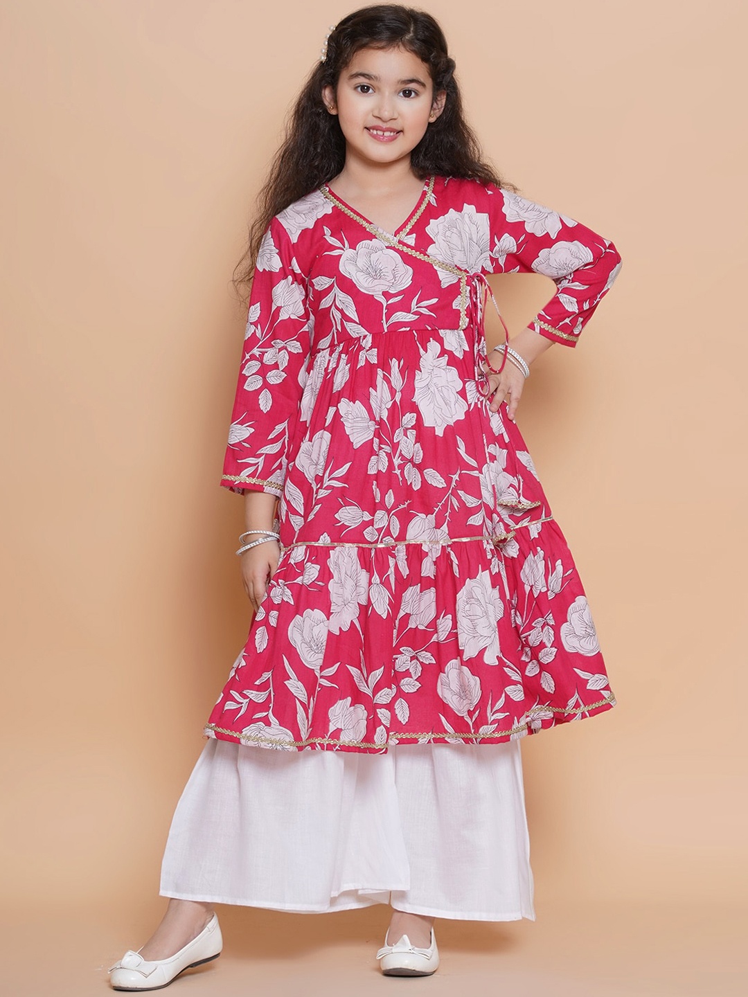 

Bitiya by Bhama Girls Floral Printed Angrakha Gotta Patti Pure Cotton Kurta with Sharara, Pink