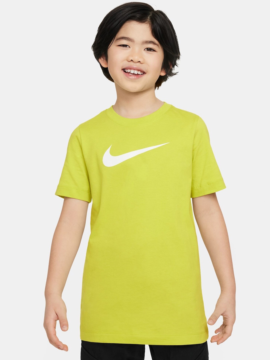 

Nike Boys Graphic Printed TShirt, Yellow