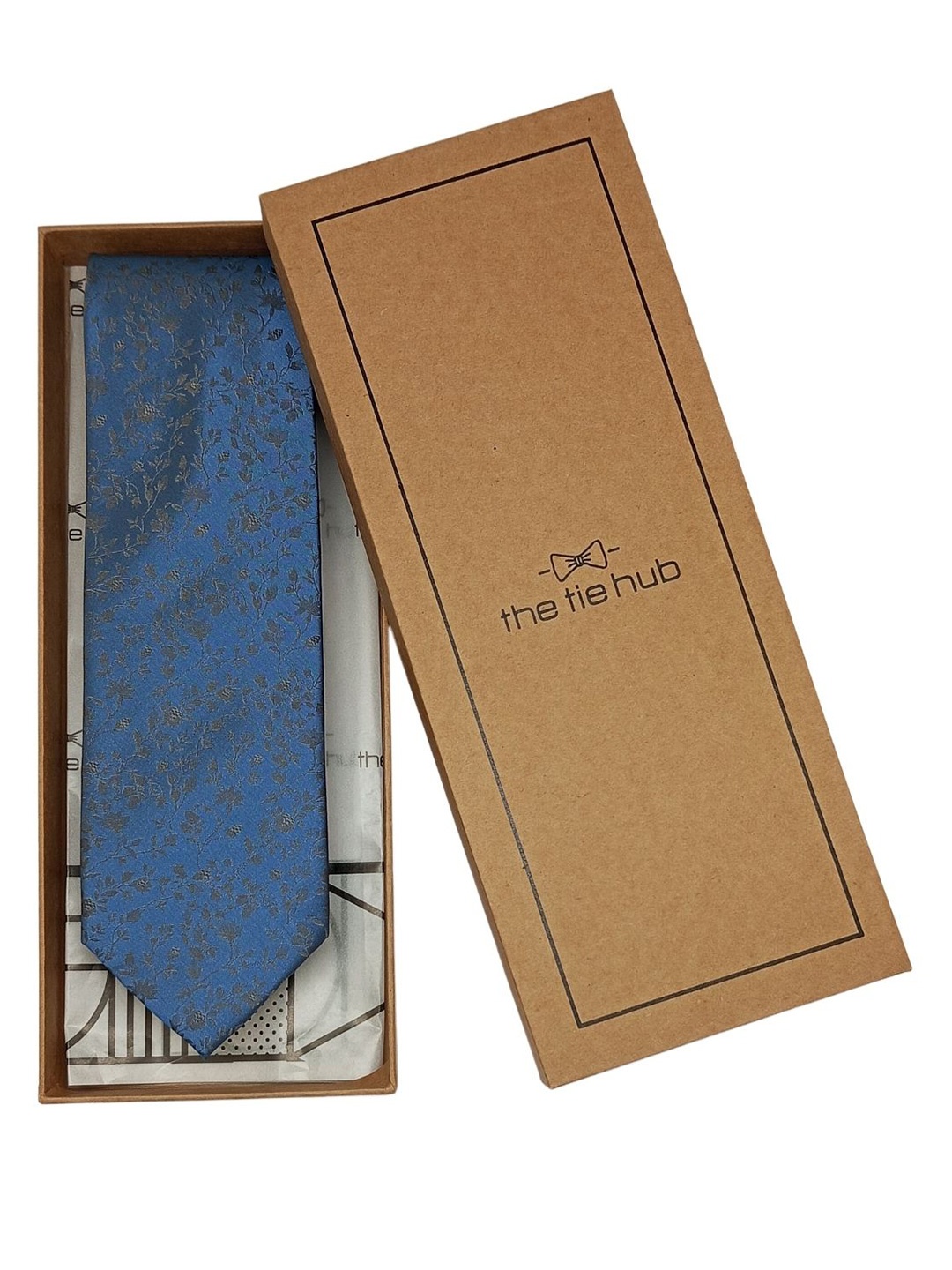 

The Tie Hub Men Printed Silk Bow Tie, Blue